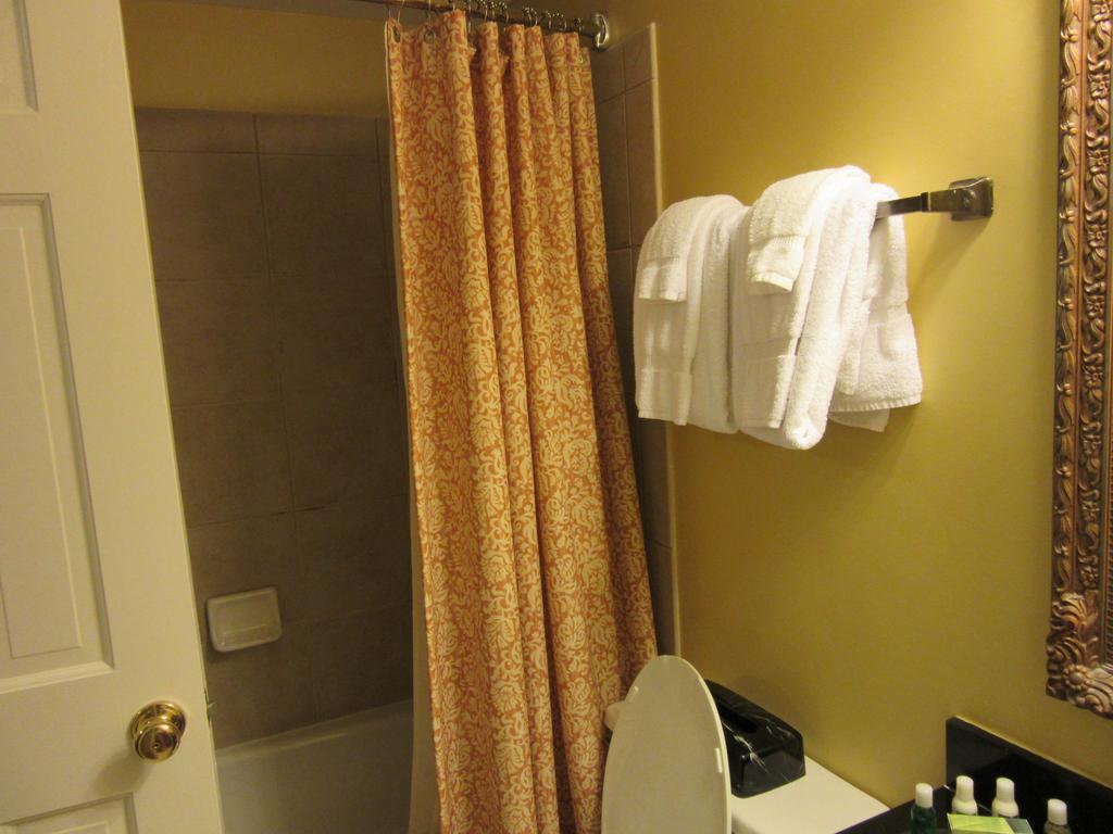 The Lodge Alley Inn تشارلستون المظهر الخارجي الصورة