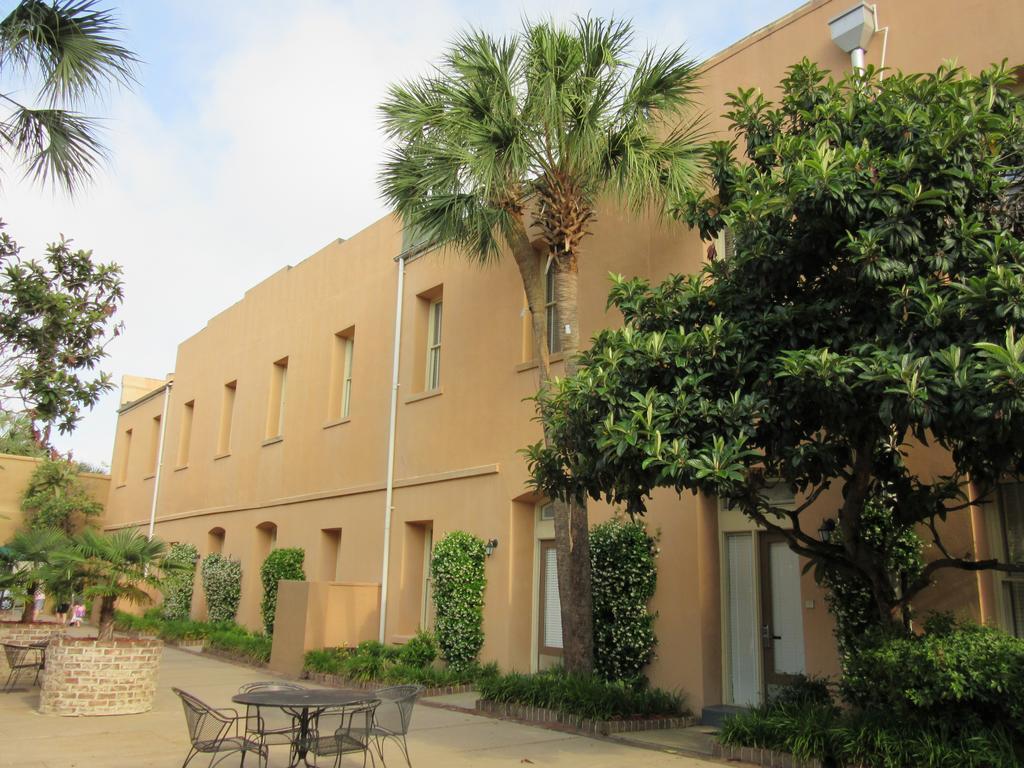The Lodge Alley Inn تشارلستون المظهر الخارجي الصورة