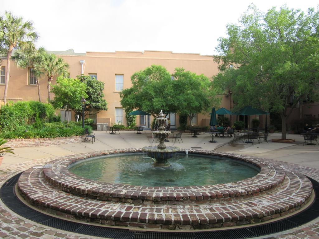 The Lodge Alley Inn تشارلستون المظهر الخارجي الصورة