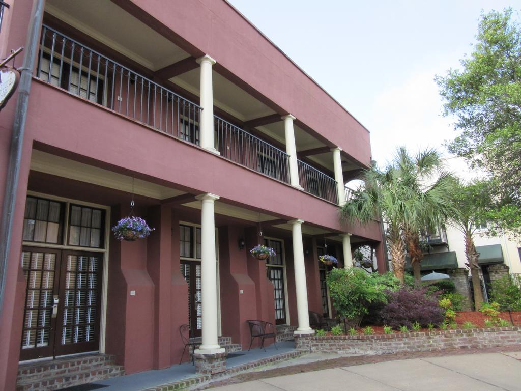 The Lodge Alley Inn تشارلستون المظهر الخارجي الصورة